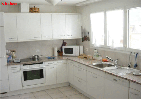 Zentral-CH 3,5-Zimmer-Wohnung am See-K�che02